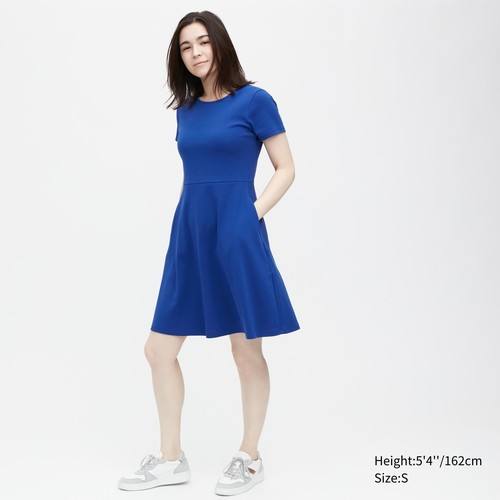 Расклешенное платье с короткими рукавами Синяя